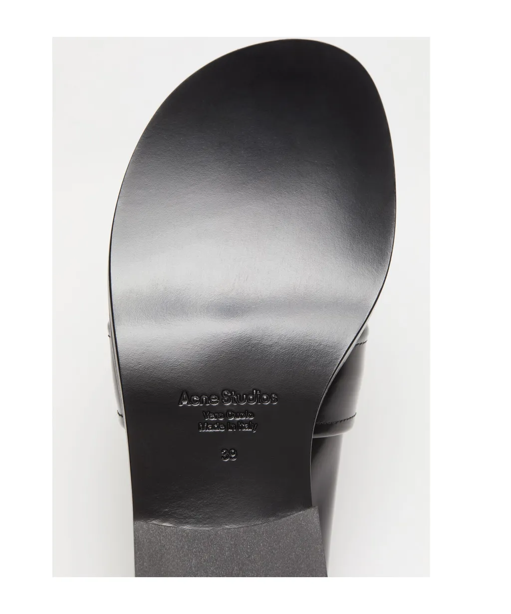 Curved Toe Loafers