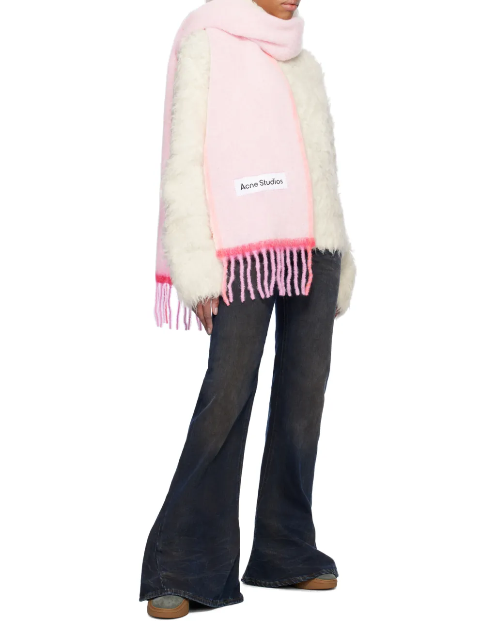 Logo Patch Fringed-Edge Scarf
