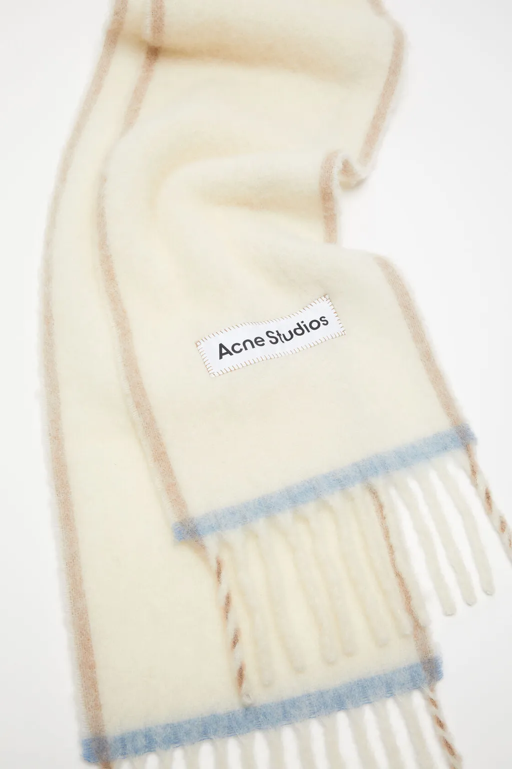 Logo Patch Fringed-Edge Scarf