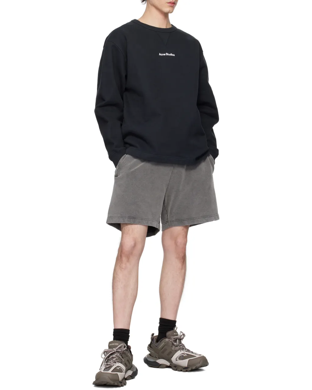 Logo Printed Long Sleeved Sweatshirt