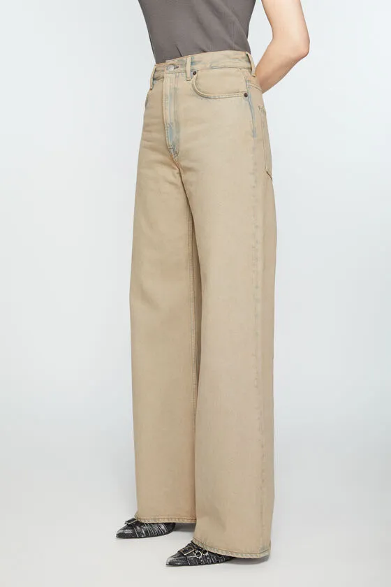 Relaxed Fit Jeans