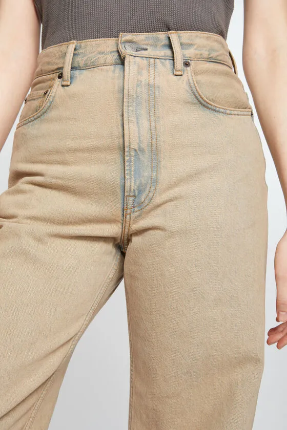 Relaxed Fit Jeans