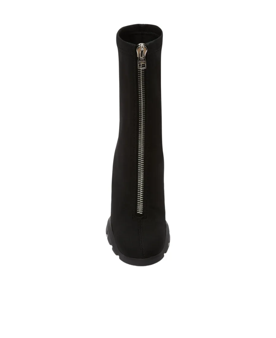 Slim Tread Zipped Boots