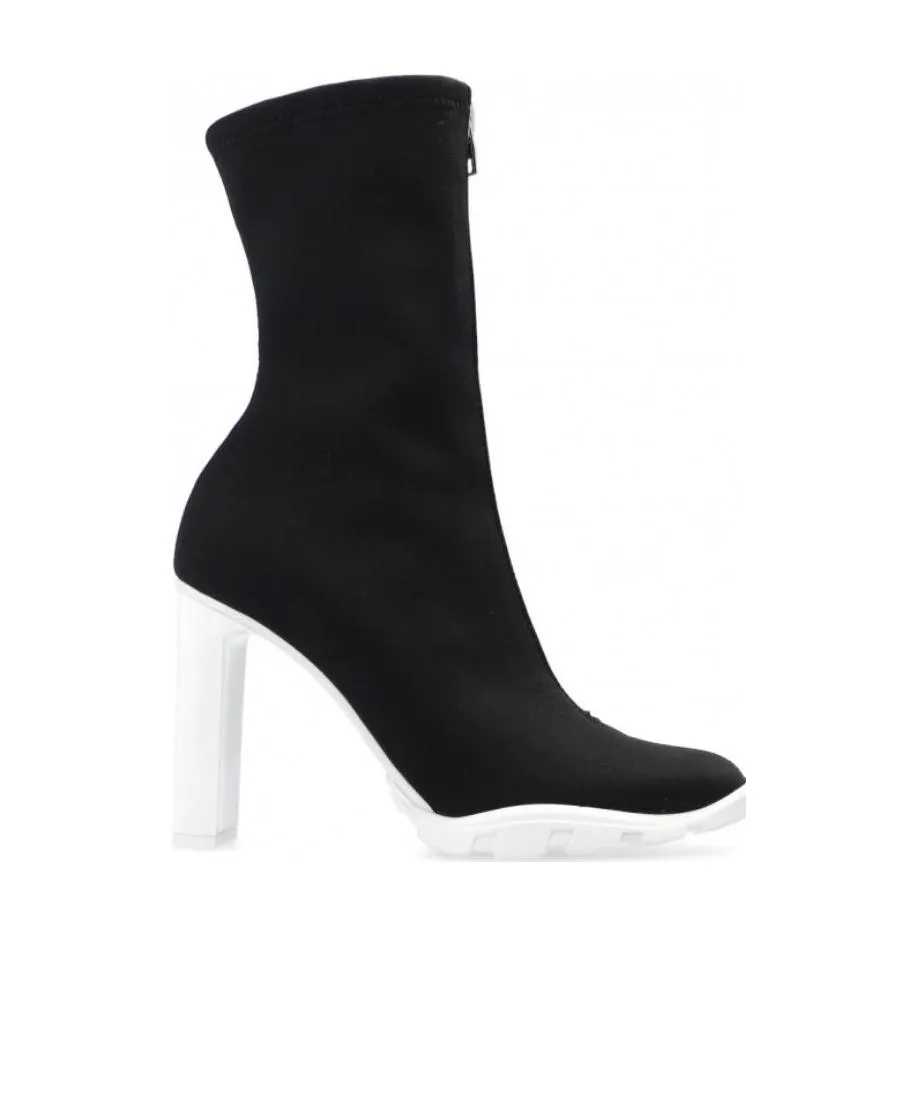 Slim Tread Zipped Boots