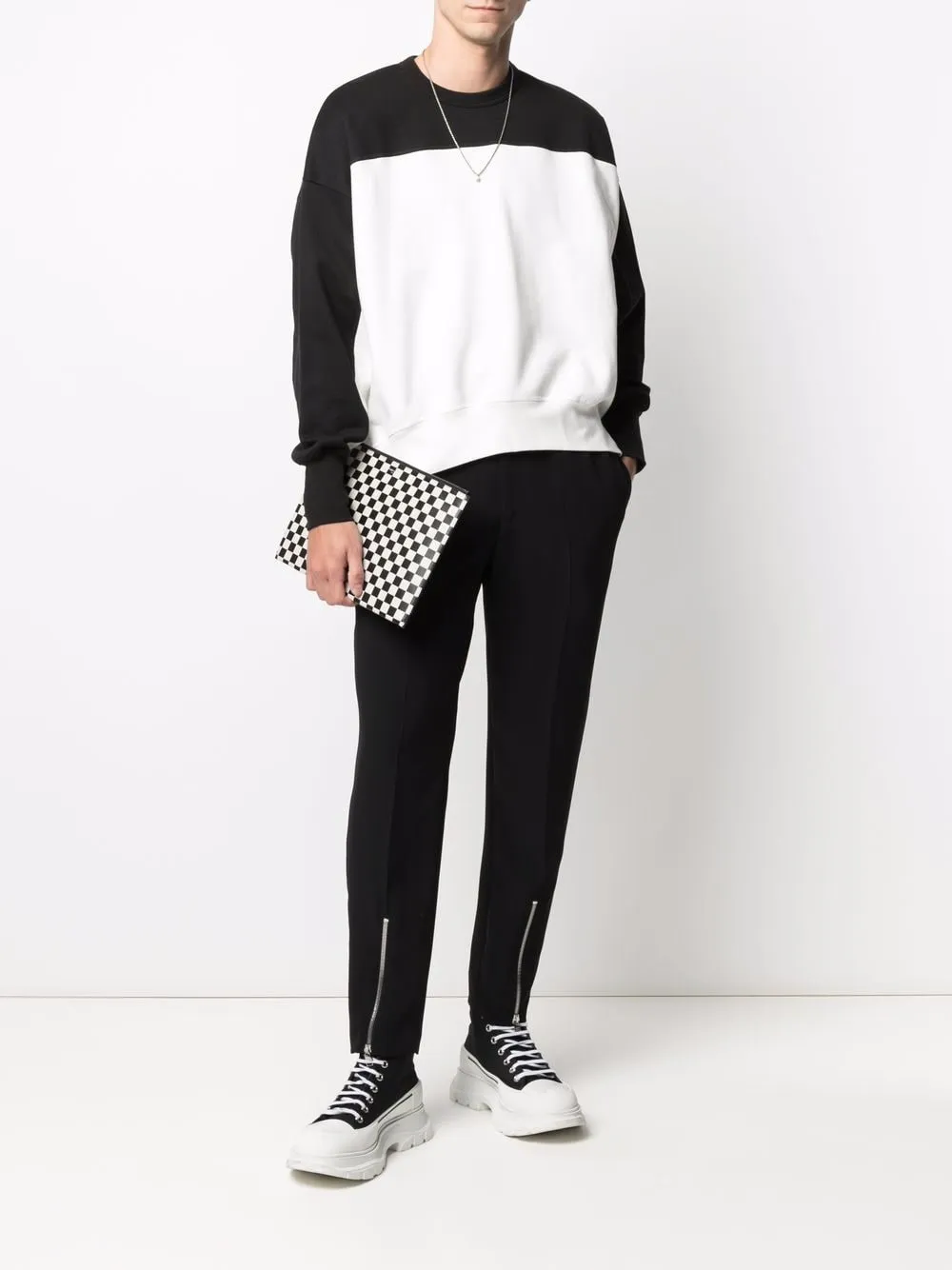 Zip-Detail Relaxed Trousers