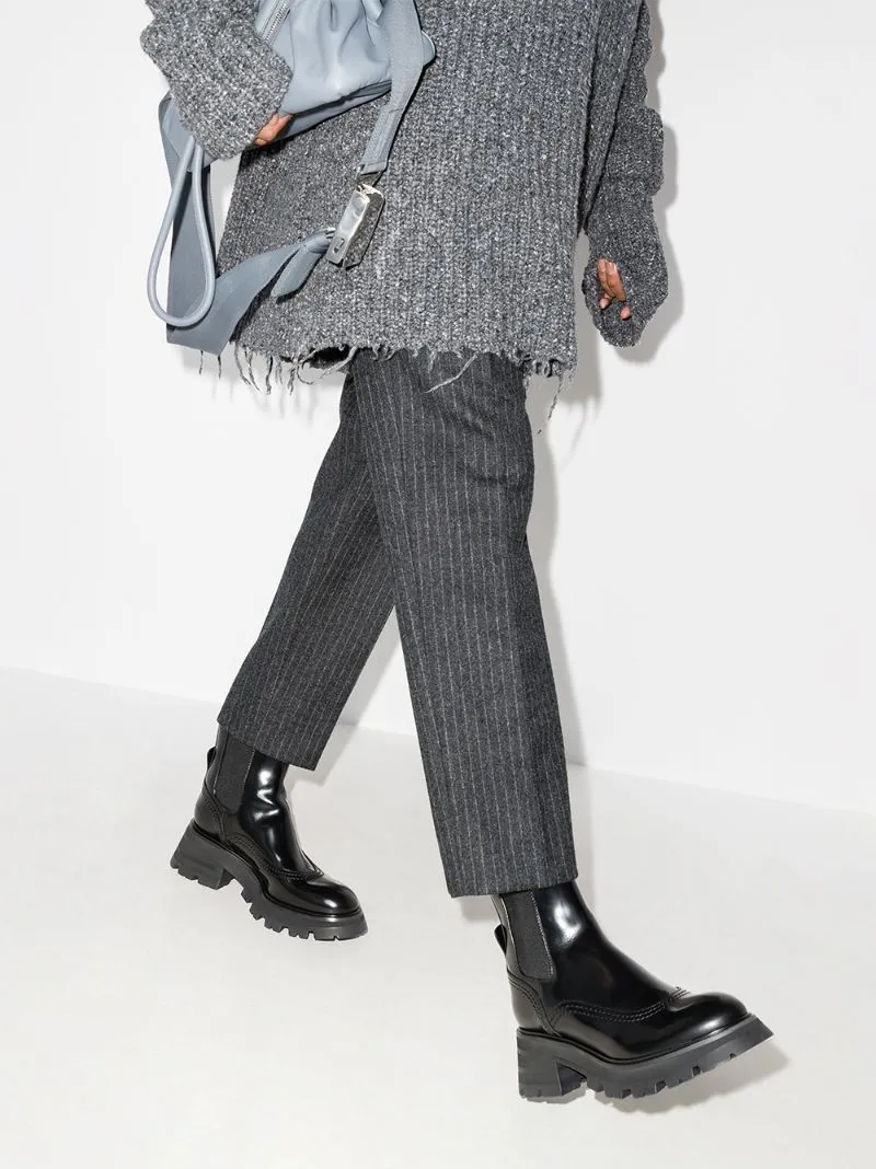 Wander Chelsea Boots
