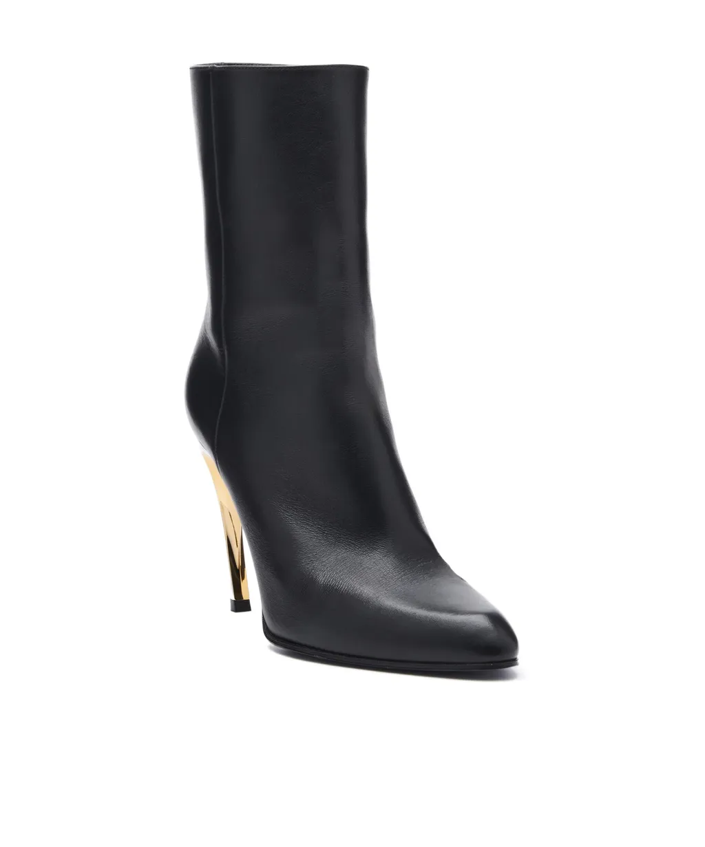 Pointed Toe Heeled Boots
