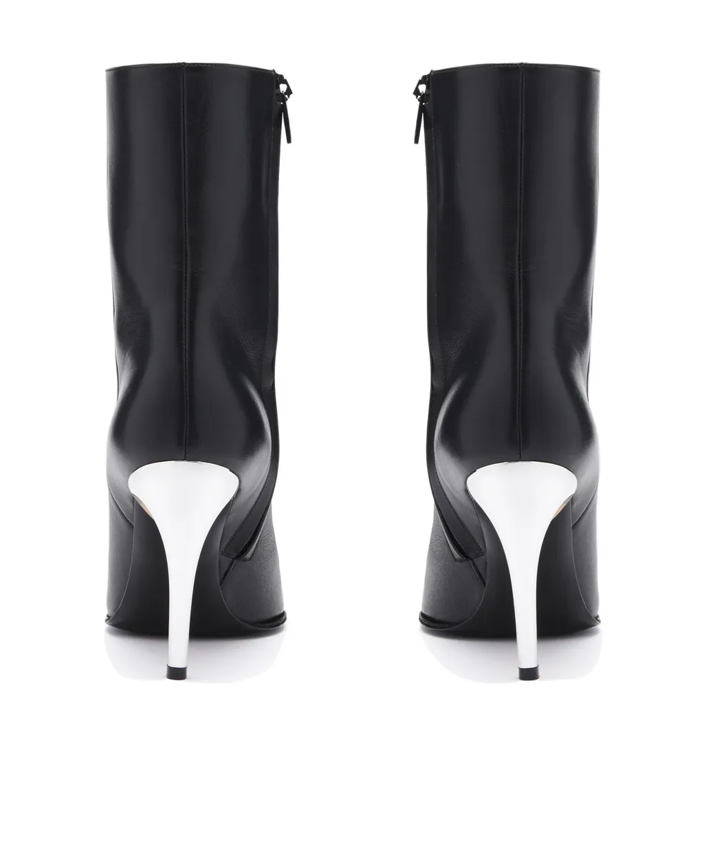 Pointed Toe Heeled Boots