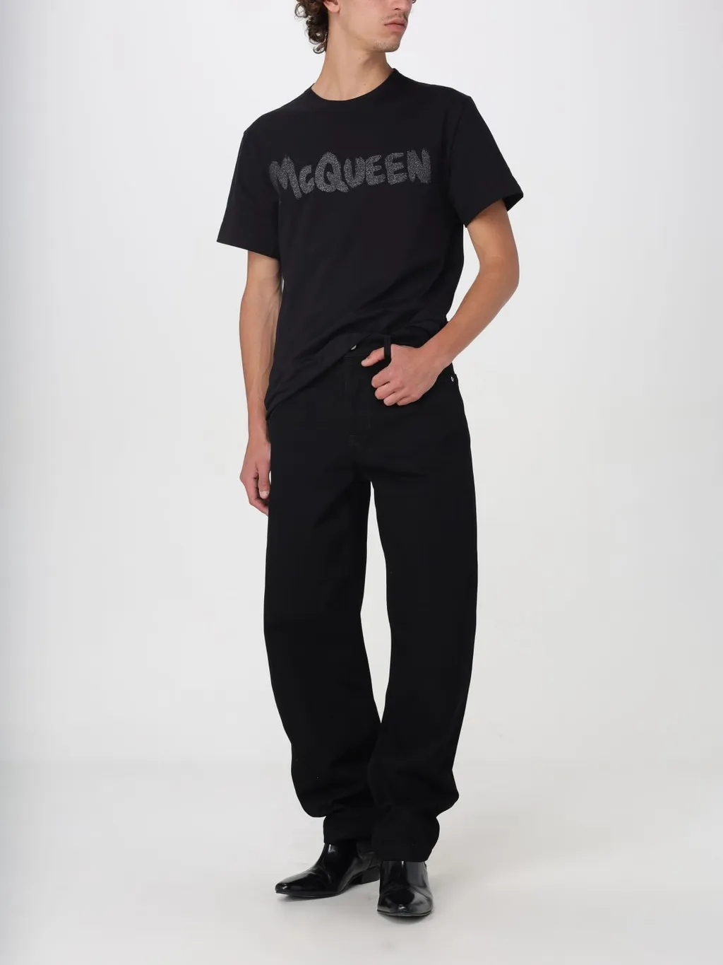 Logo Patch Straight-Leg Jeans