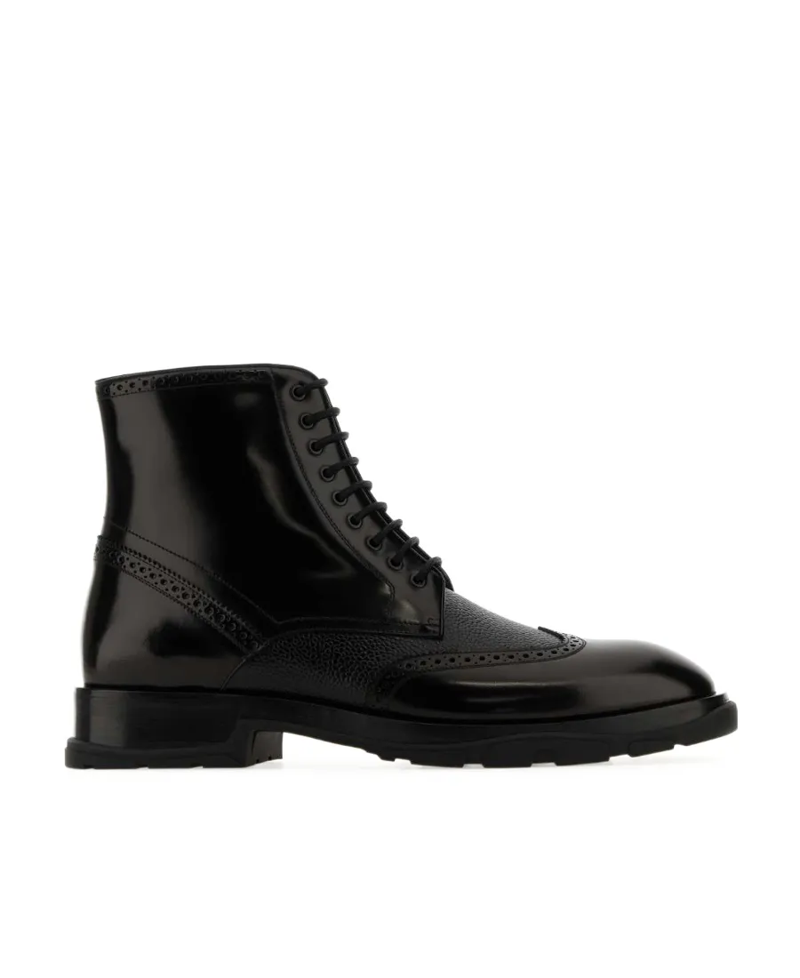 Low Block Heeled Lace-Up Boots