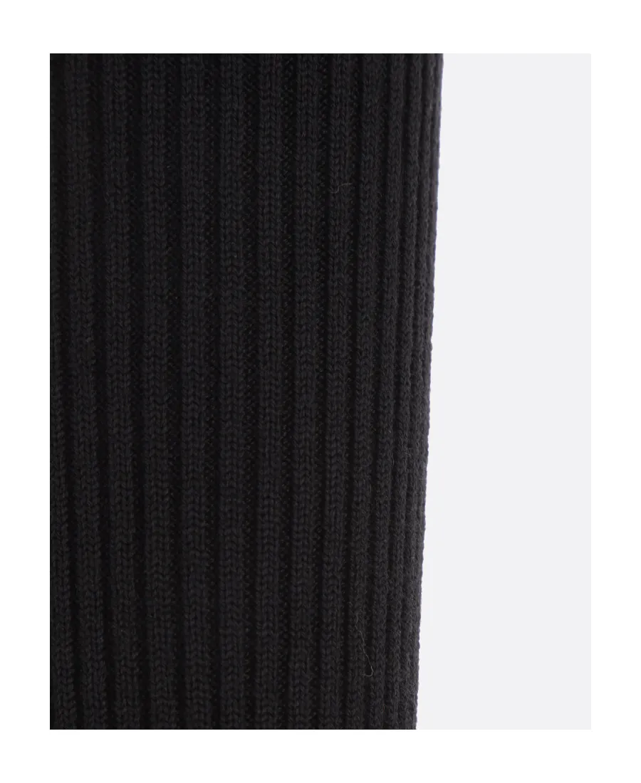 Cut-Out Detailed V-Neck Jumper