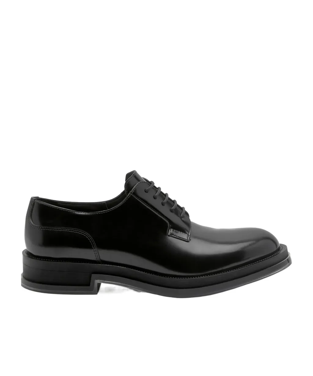 Round-Toe Lace-Up Shoes