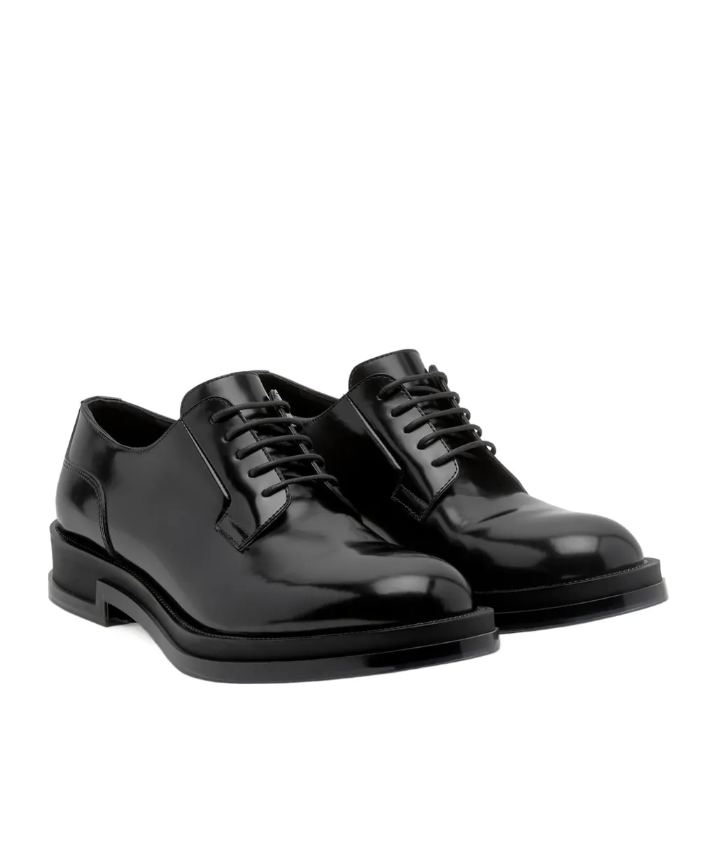 Round-Toe Lace-Up Shoes