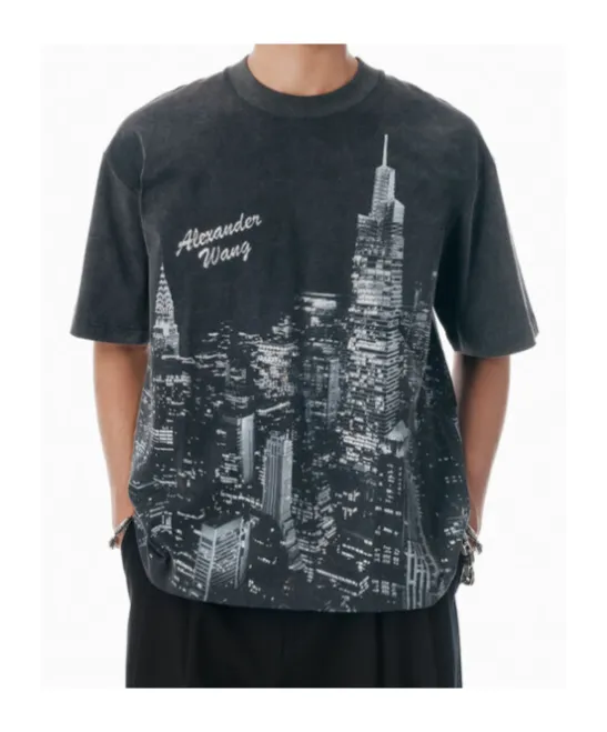 Graphic-Print T-Shirt