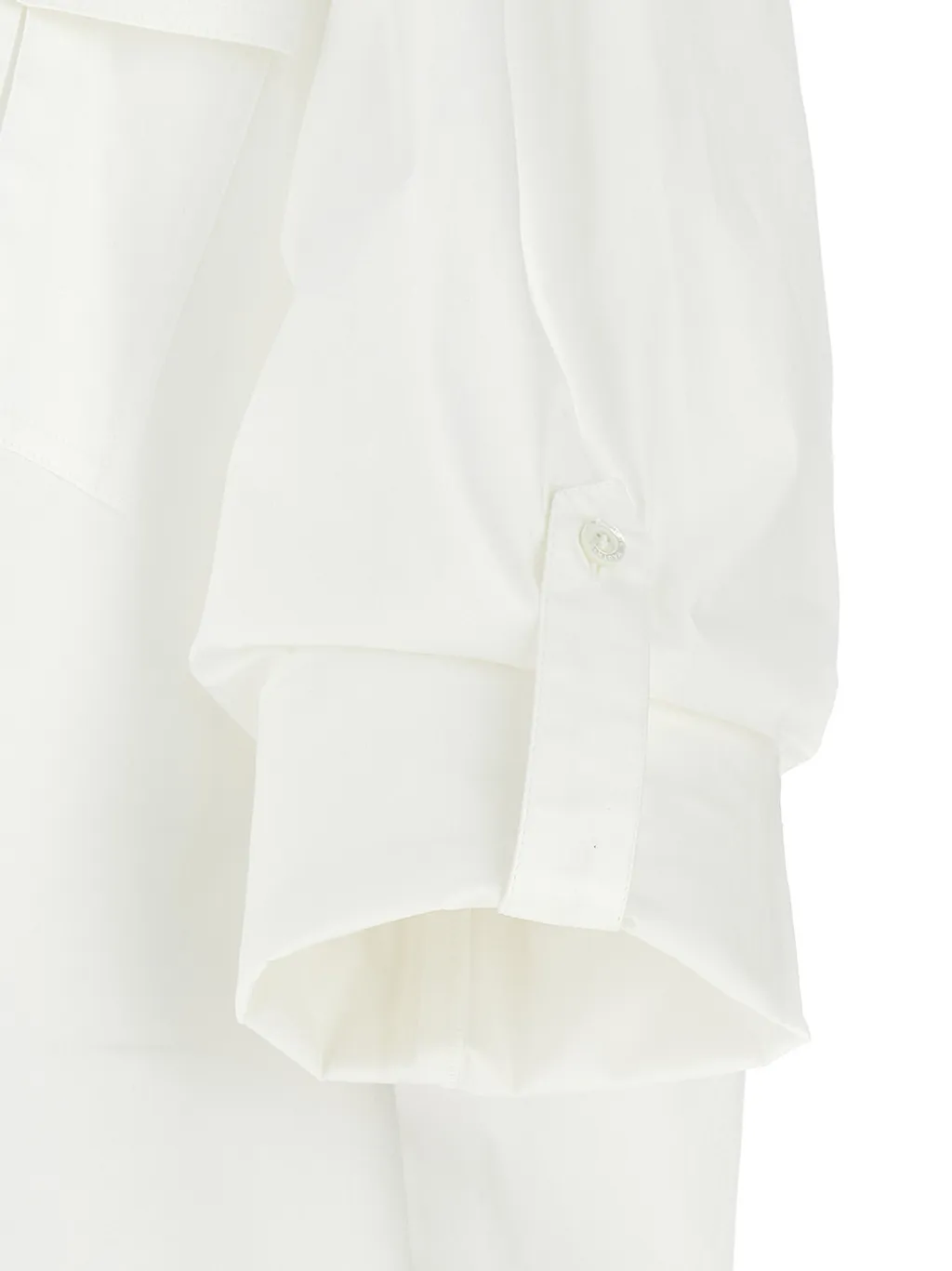 Buttoned Long-Sleeved Shirt