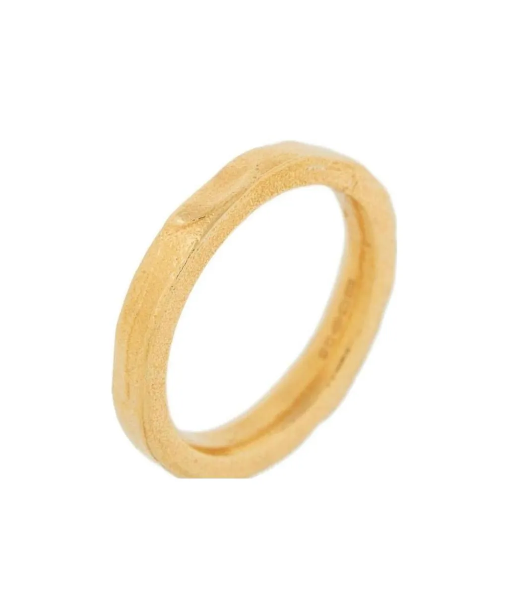 Band Ring