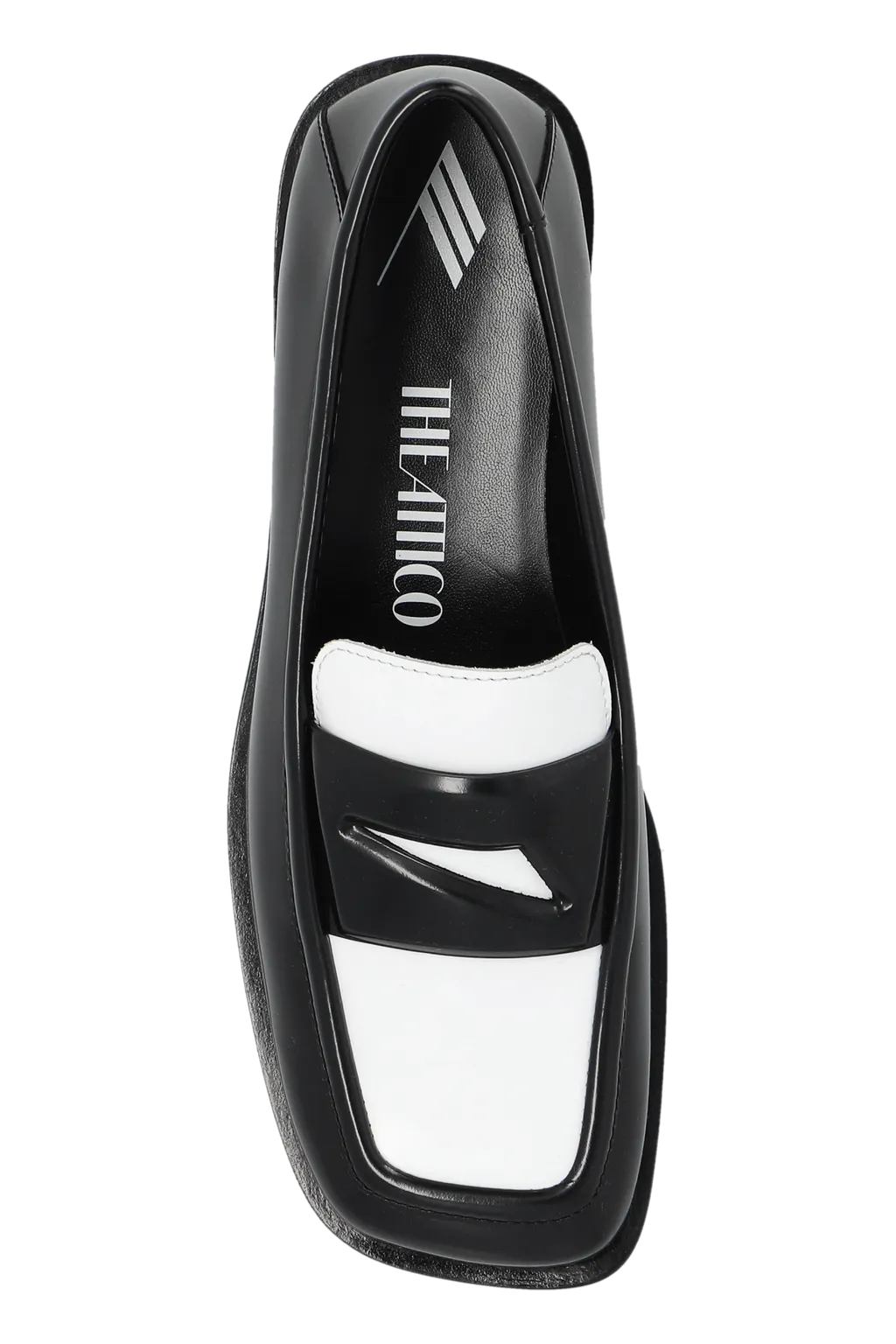 Amanda College Flat Shoes