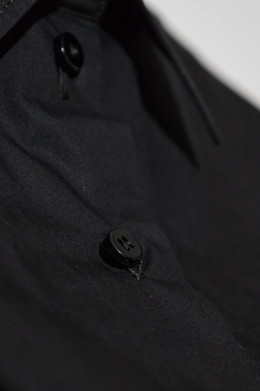 Curved Hem Buttoned Shirt