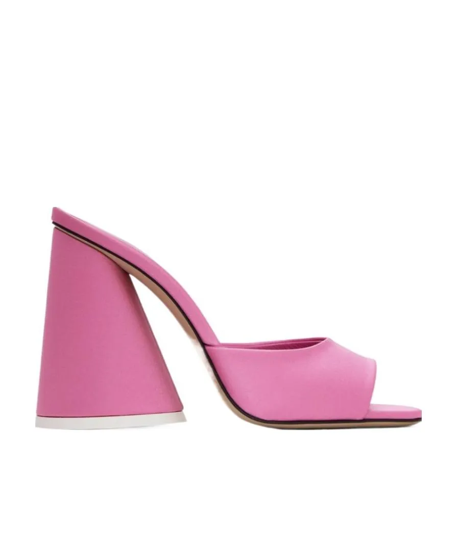 Luz Slip-On Mules