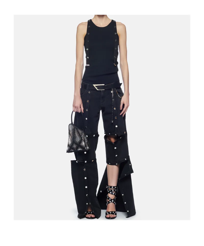 Snap Detailed Straight Leg Jeans