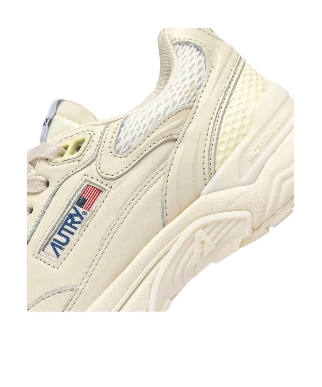 Hyperway Lace-Up Sneakers