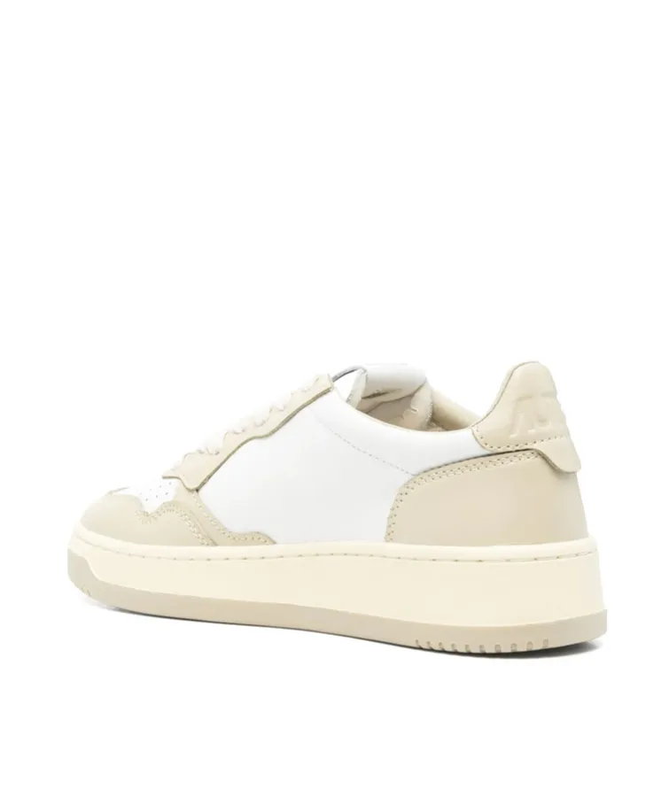 Medalist Low Sneakers