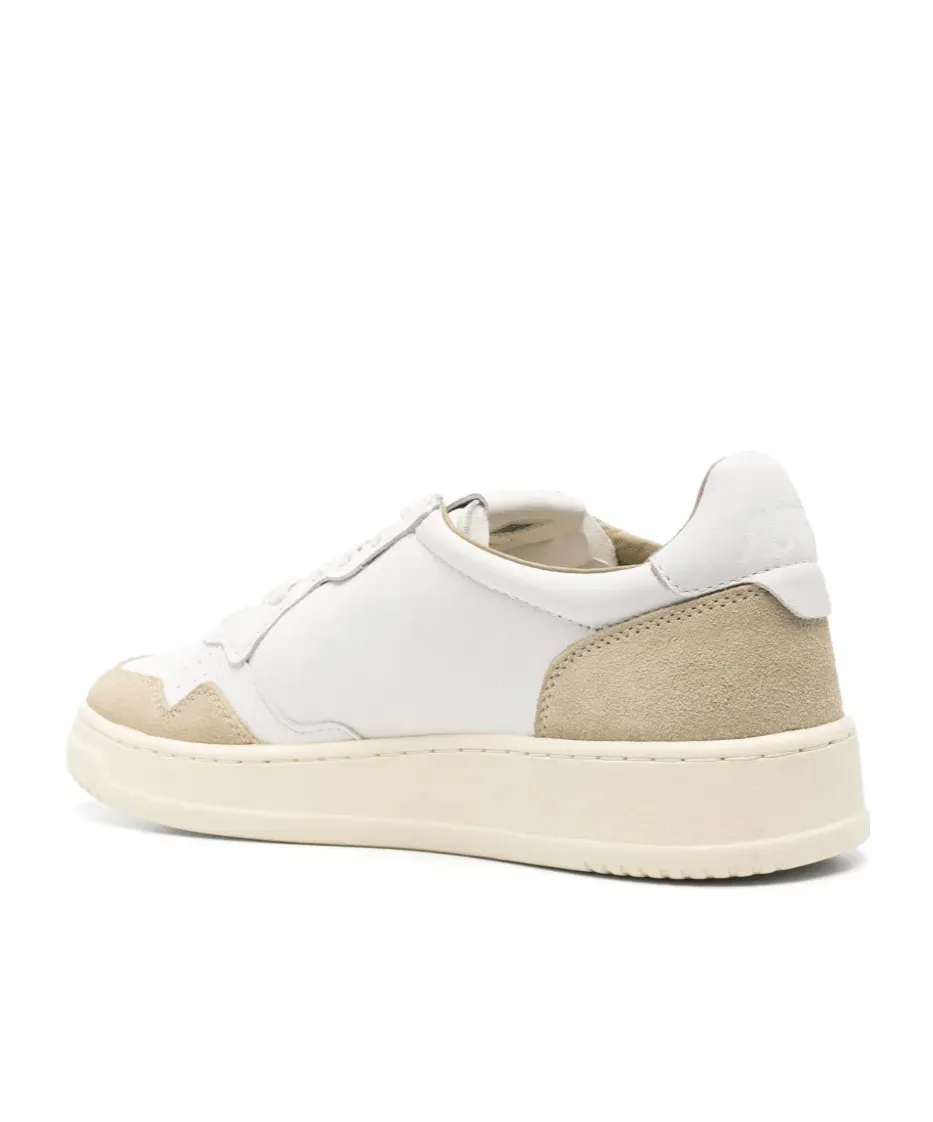 Medalist Low Lace-Up Sneakers