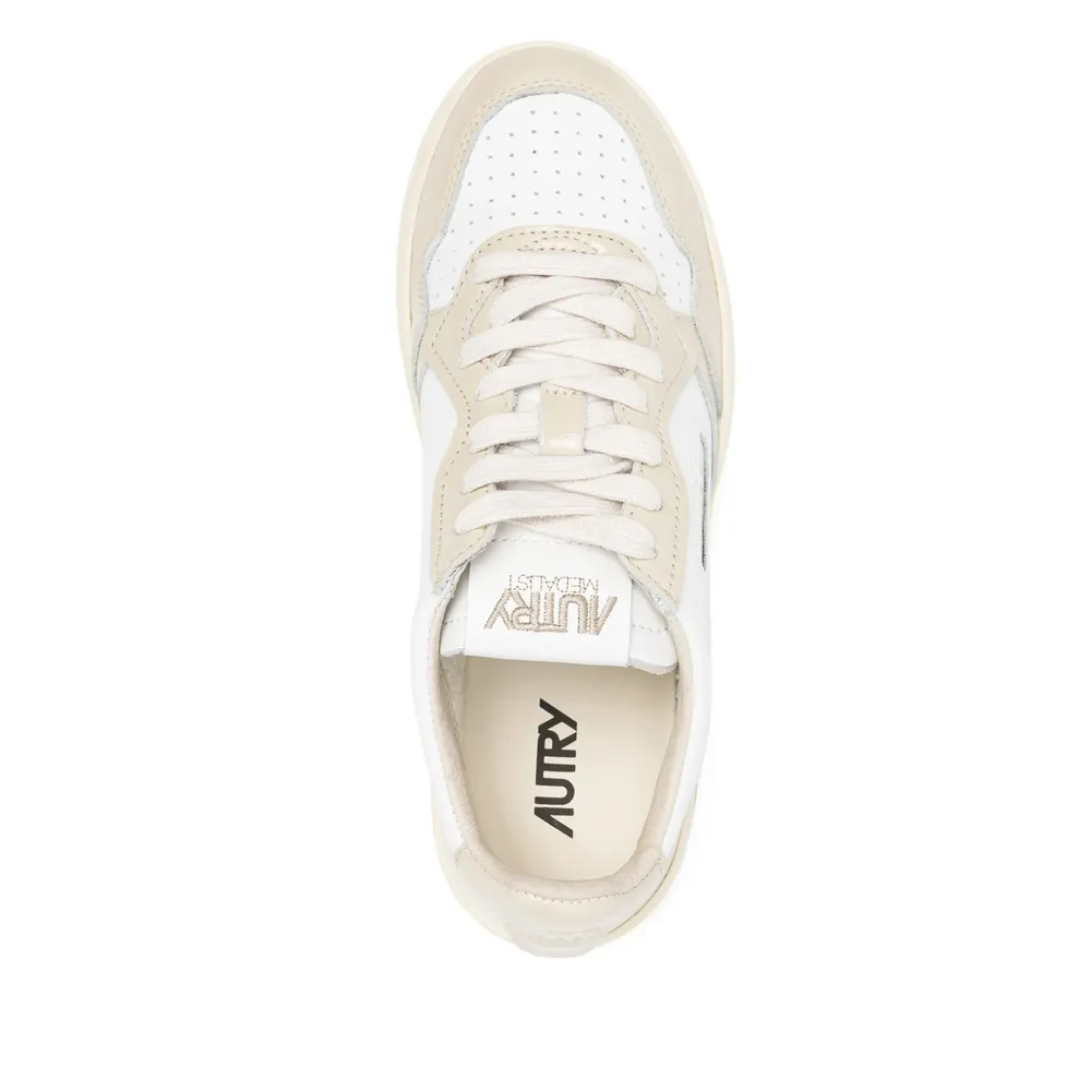 Medalist Low-Top Sneakers