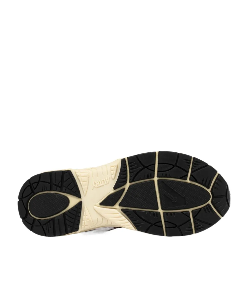 Hyperway Sneakers