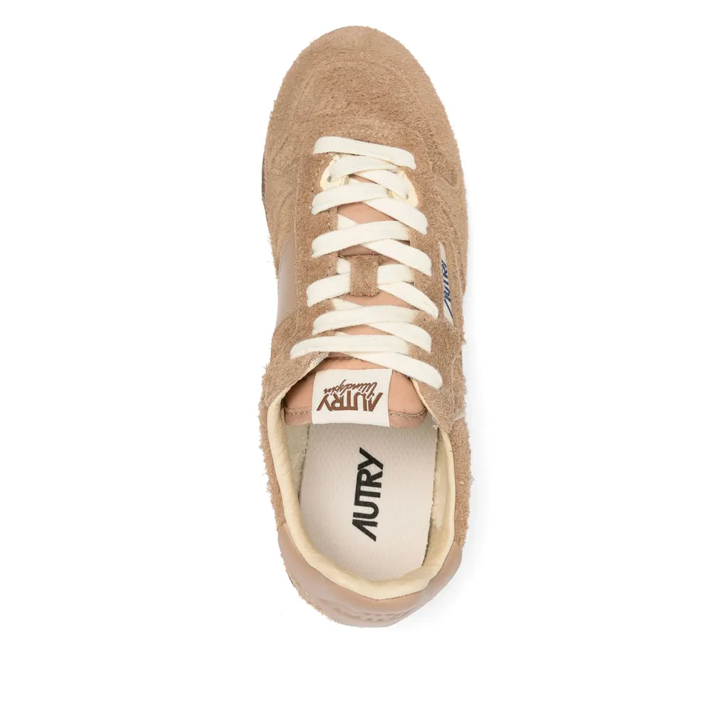 Windspin Sneakers