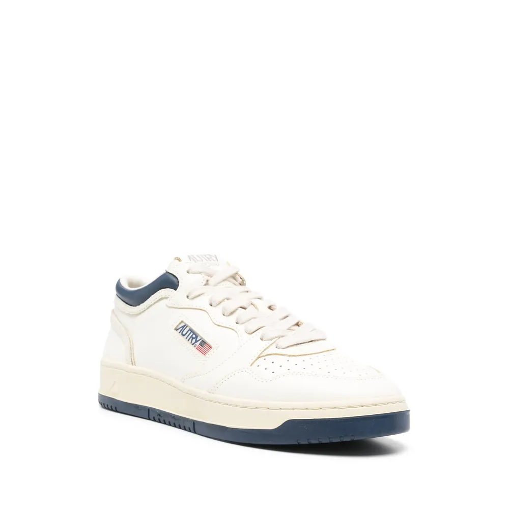 Med-Way Mid Sneakers