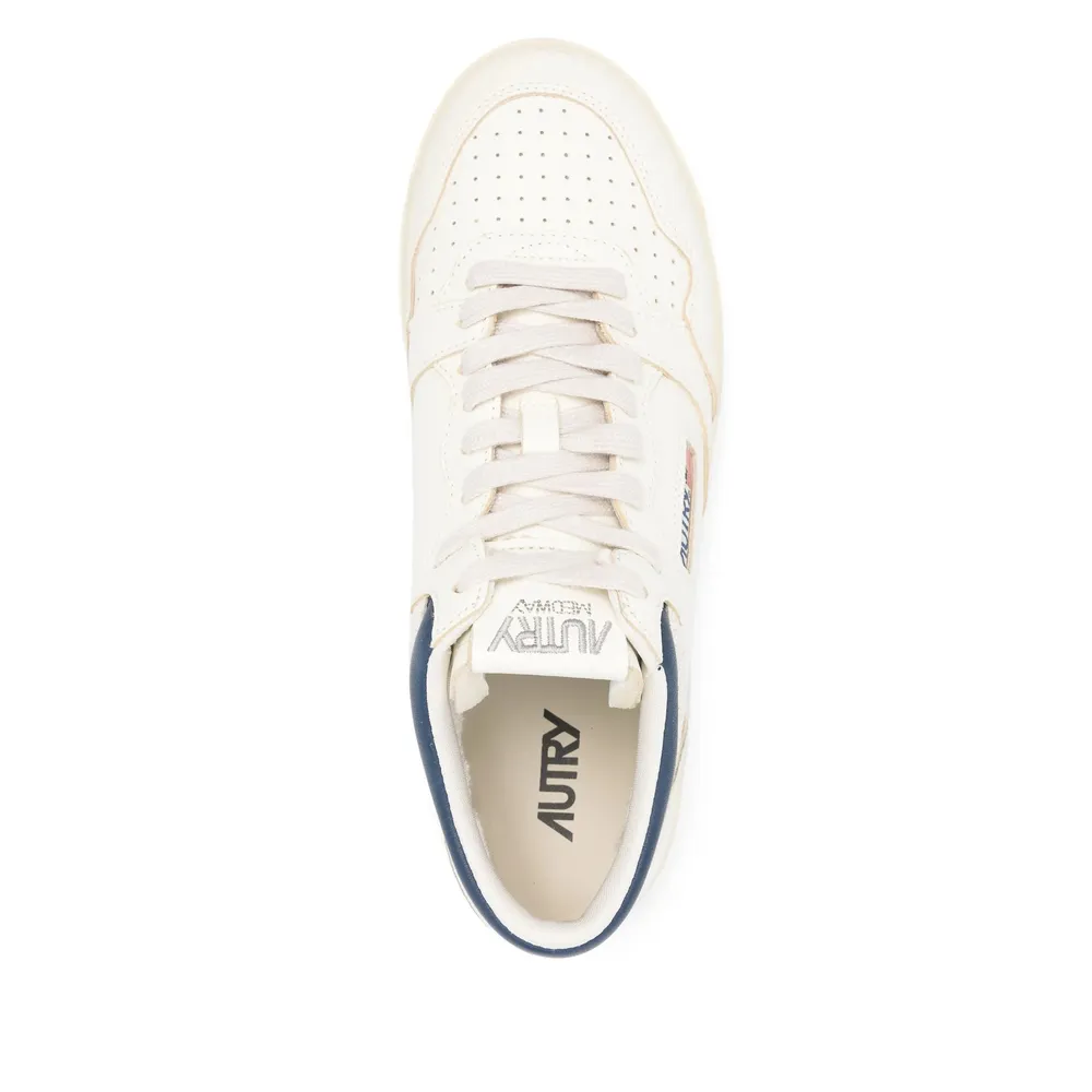 Med-Way Mid Sneakers