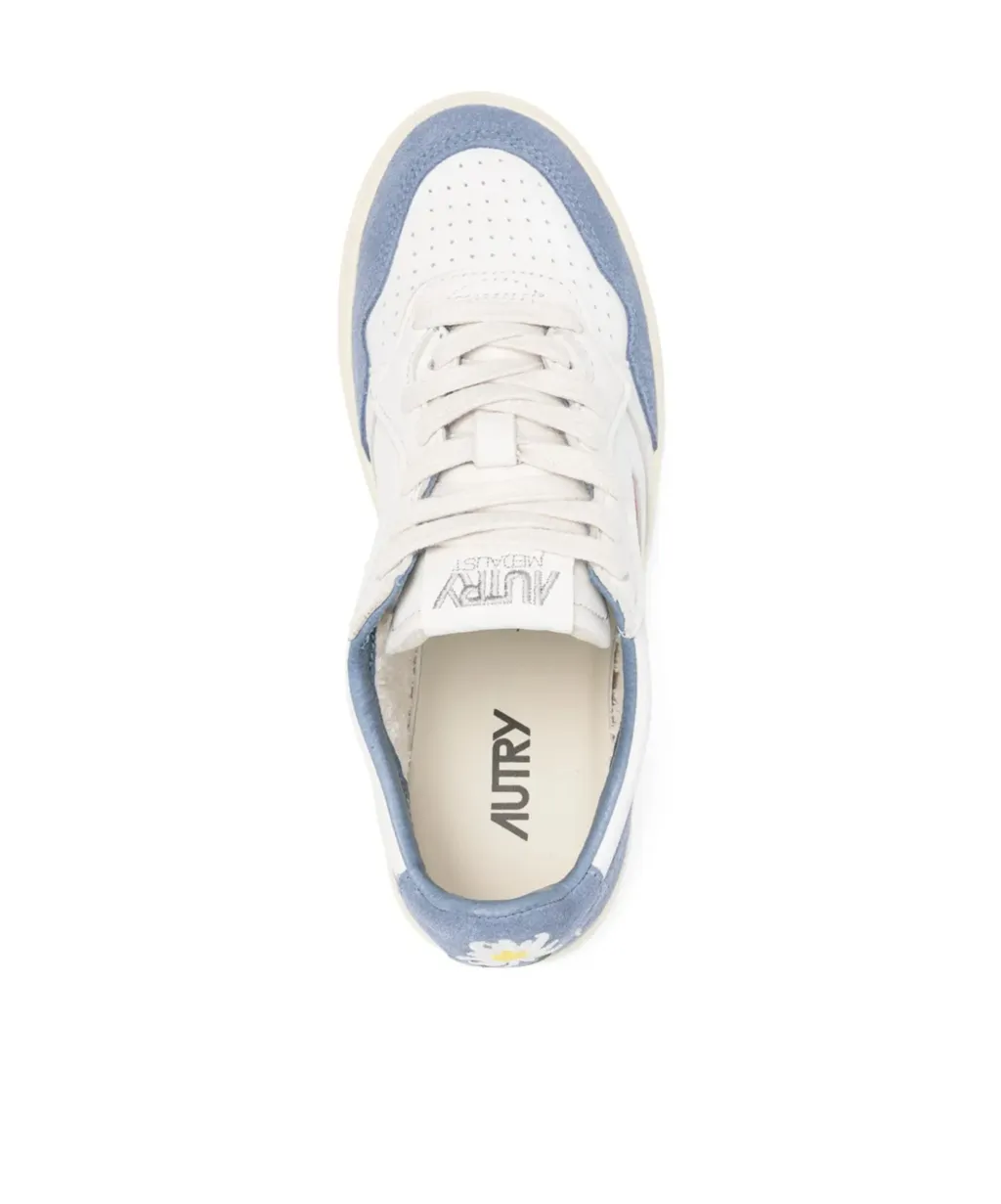 Medalist Low Sneakers