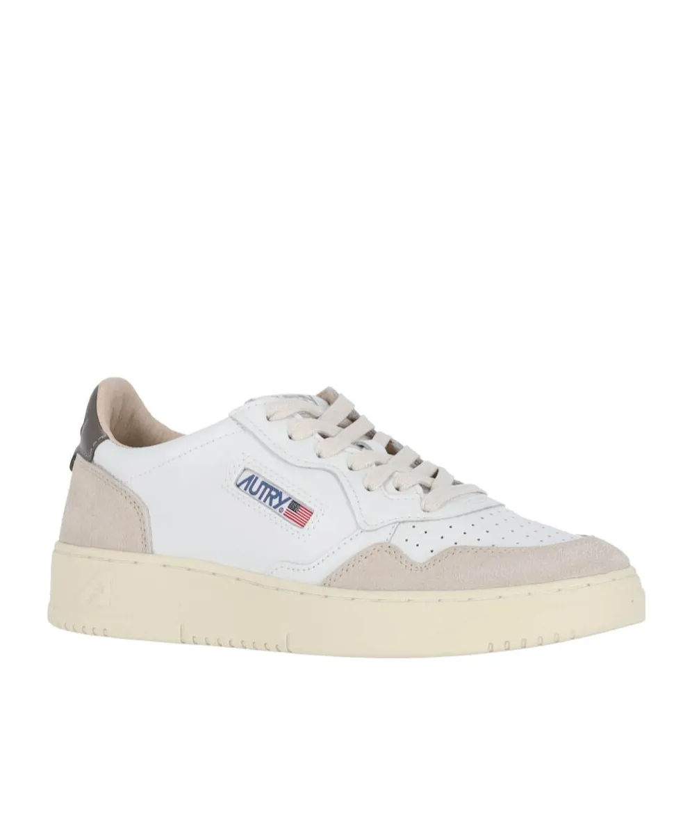 Medalist Low Lace-Up Sneakers