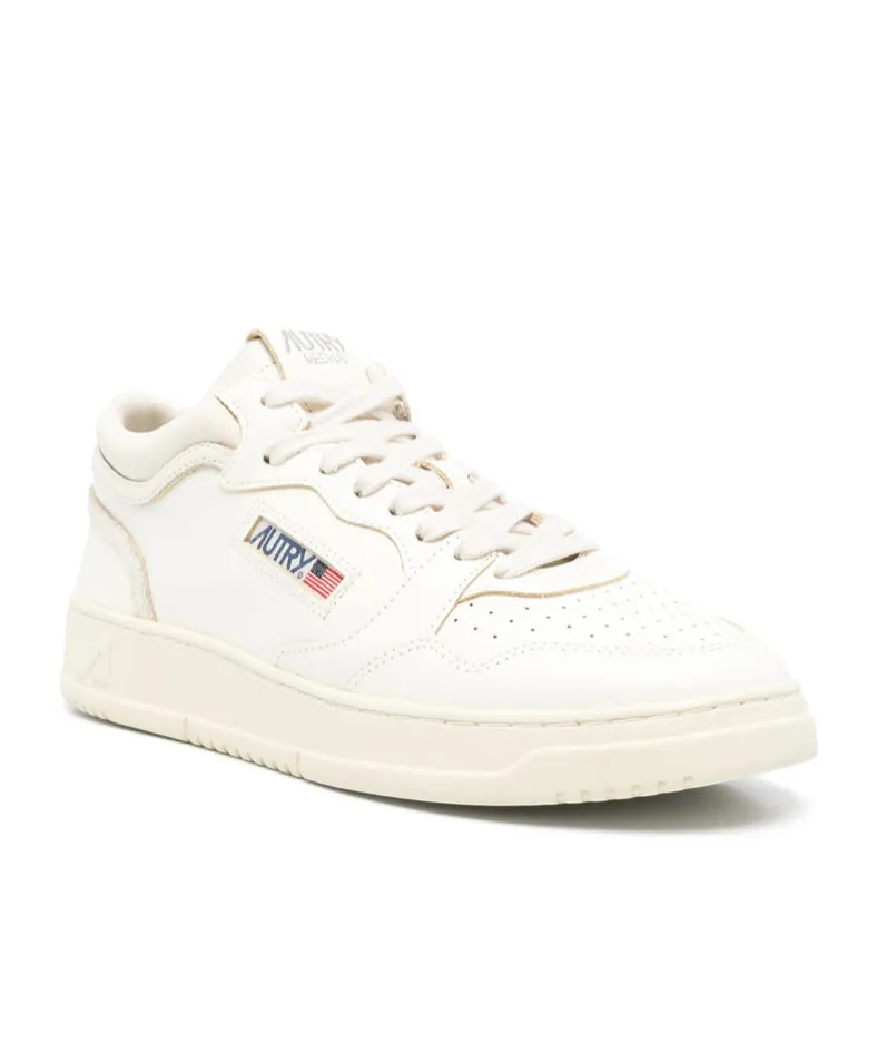 Medalist Low Sneakers