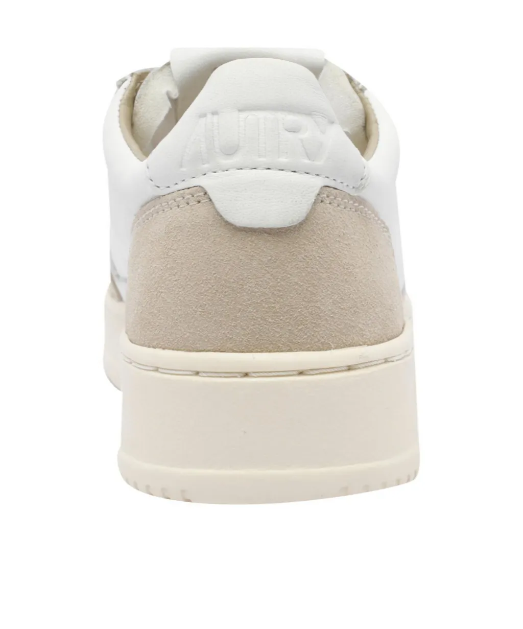 Medalist Low-Top Sneakers