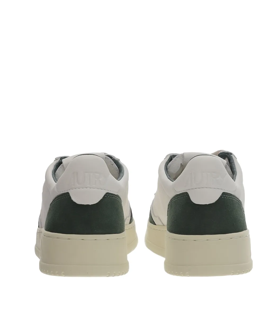 Medalist Low-Top Sneakers