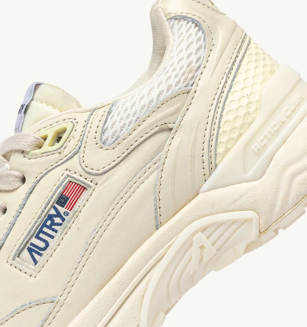 Hyperway Sneakers