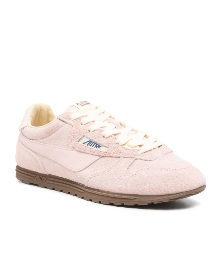 Windspin Lace-Up Sneakers