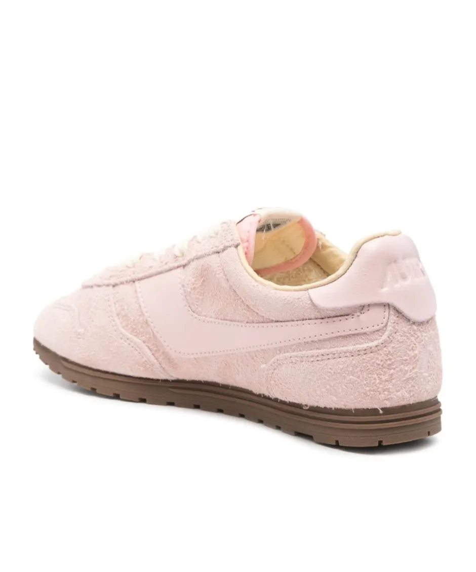 Windspin Lace-Up Sneakers