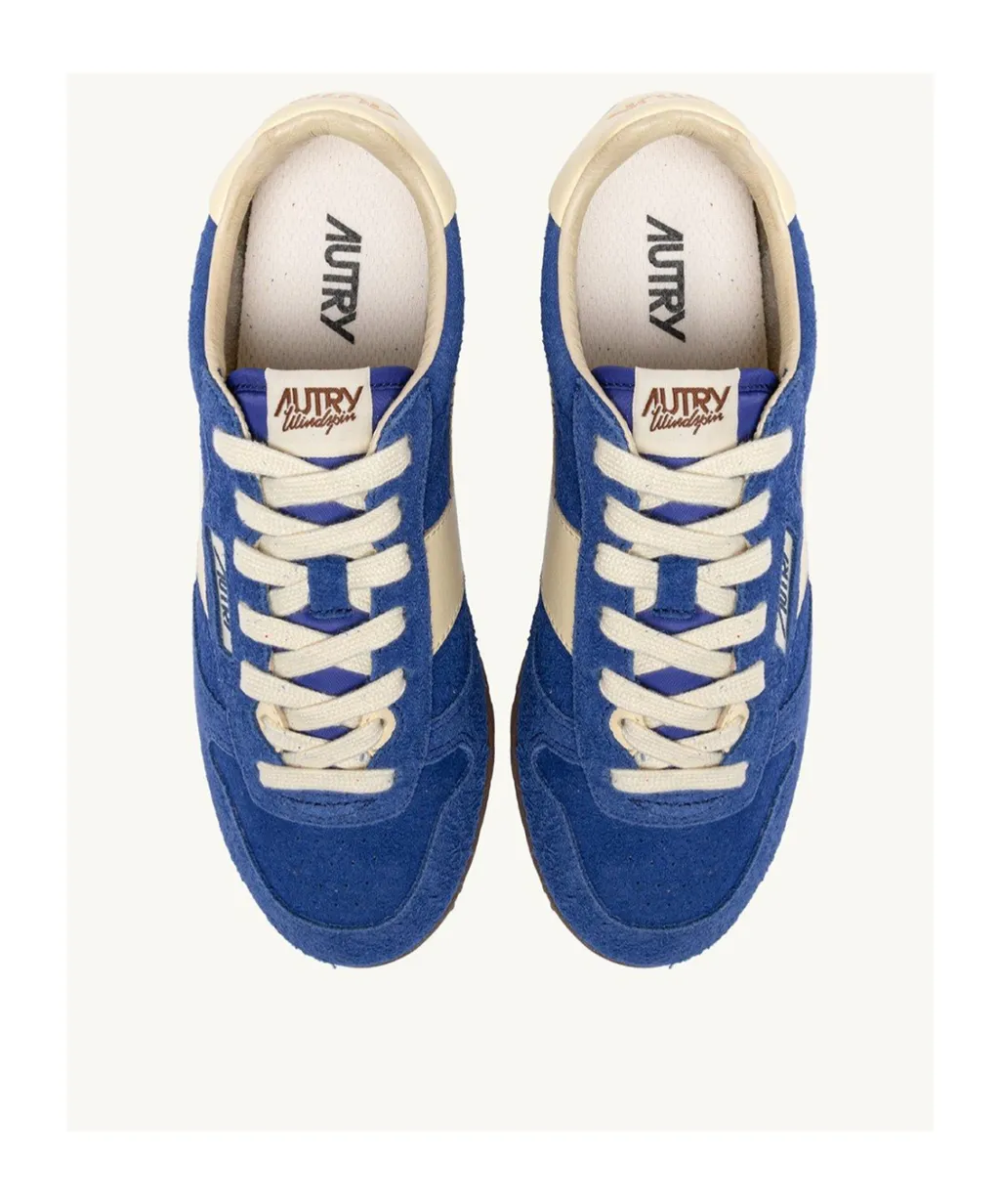 Windspin Lace-Up Sneakers