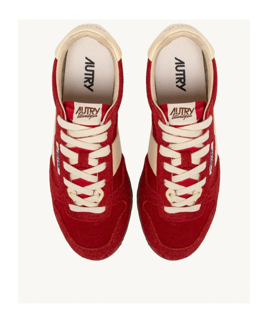 Windspin Lace-Up Sneakers
