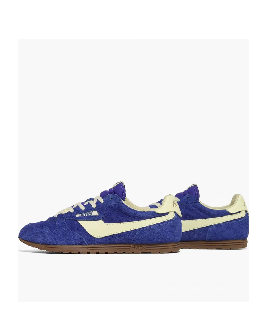Windspin Lace-Up Sneakers