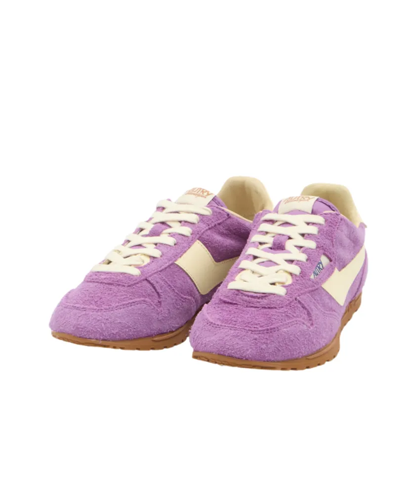 Windspin Lace-Up Sneakers