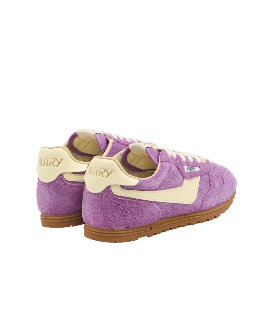 Windspin Lace-Up Sneakers
