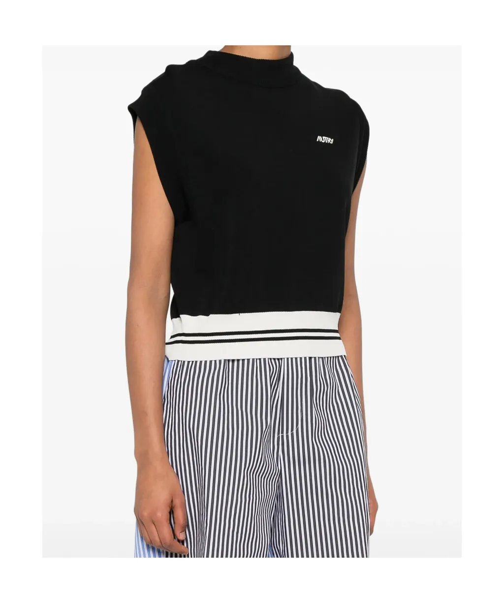 Sleeveless T-Shirt