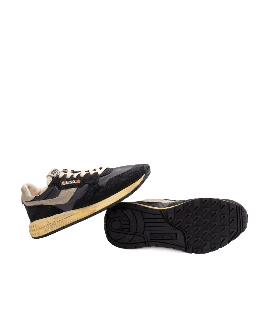 Slip-On Sneakers