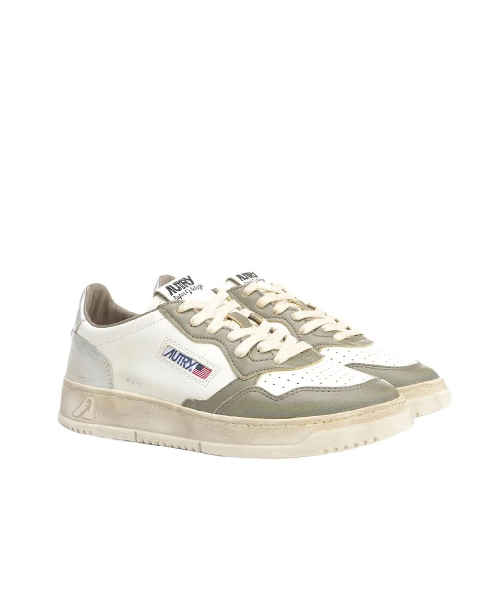Medalist Low Vintage Sneakers