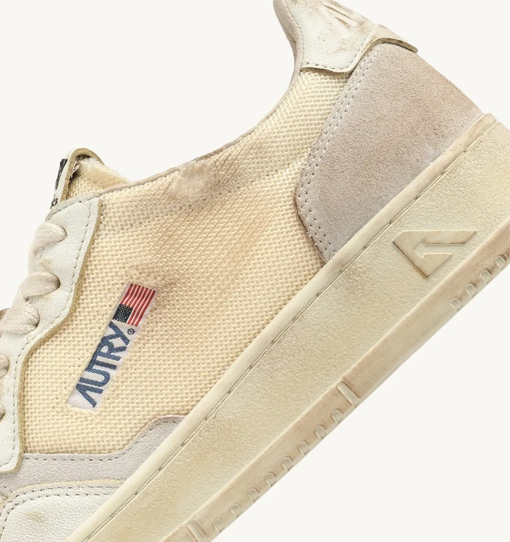 Medalist Super Vintage Sneakers