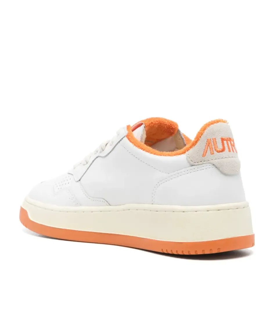 Medalist Low Sneakers